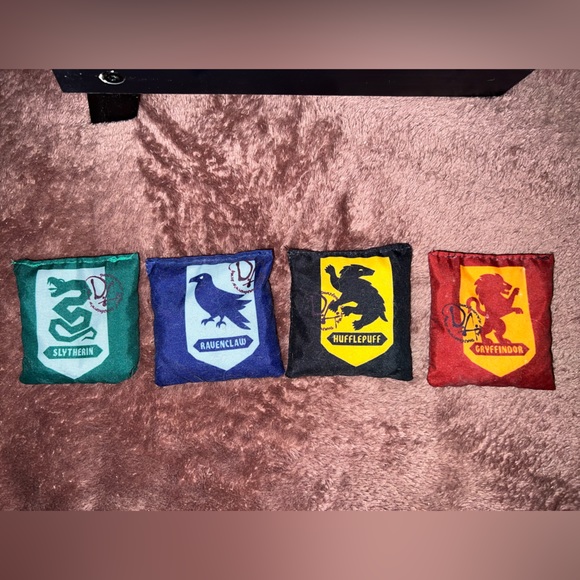 Harry Potter miniature corn hole set!! Perfect for office or game night! - Picture 2 of 6